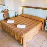 Barbarina - Nature With Pool & Restaurant - Alghero 圣塔·马里亚·迪·帕尔玛