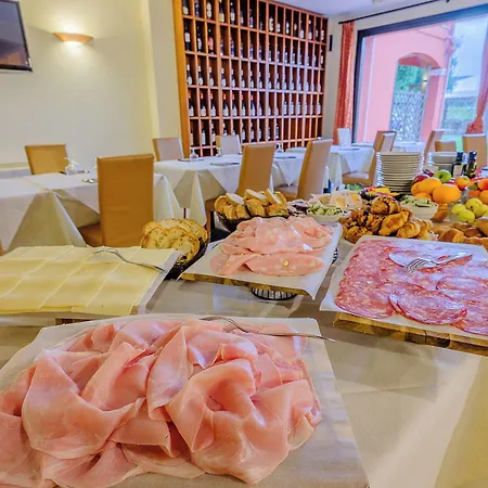 Hotel Barbarina - Nature With Pool&restaurant - Alghero 4*